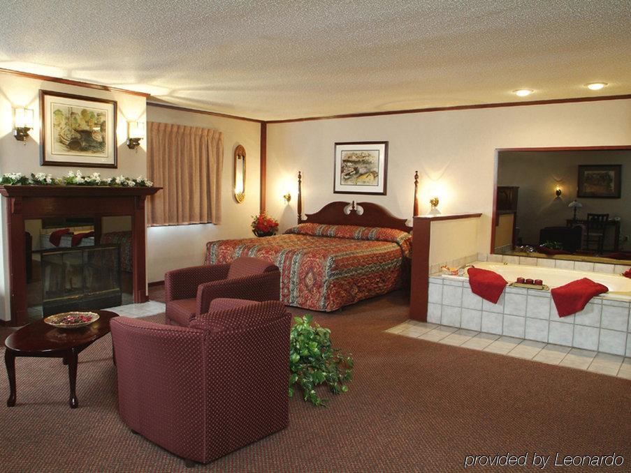 Heartland Inn Coralville Quarto foto