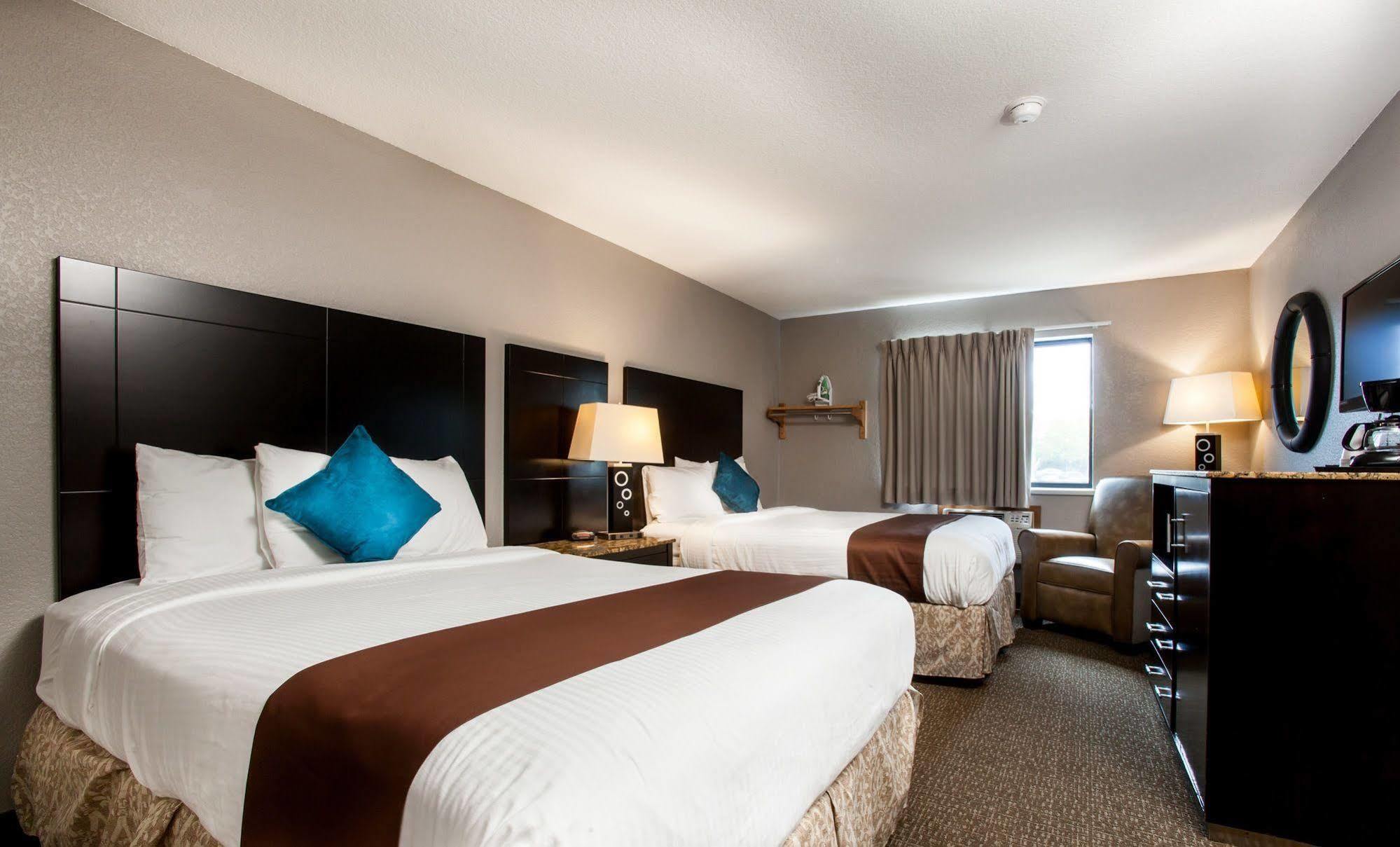 Heartland Inn Coralville Exterior foto